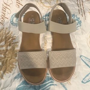 BOBS Sandals 9